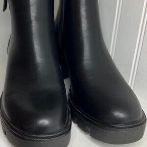 Steve Madden Womens Convinced Lug Sole Ankle Booties Size 10